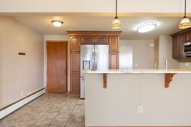 5 Helm St, South Hadley, MA 01075