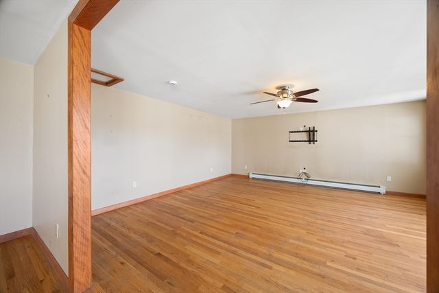 5 Helm St, South Hadley, MA 01075
