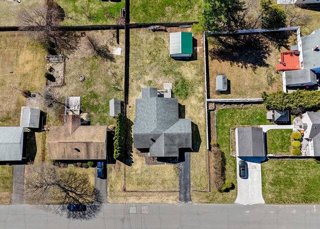 5 Helm St, South Hadley, MA 01075