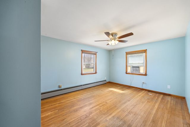 5 Helm St, South Hadley, MA 01075