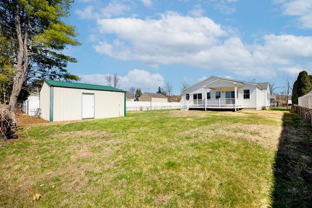 5 Helm St, South Hadley, MA 01075