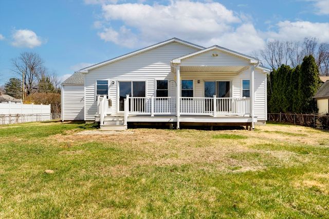 5 Helm St, South Hadley, MA 01075