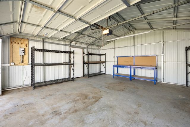 5 Helm St, South Hadley, MA 01075