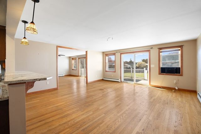 5 Helm St, South Hadley, MA 01075