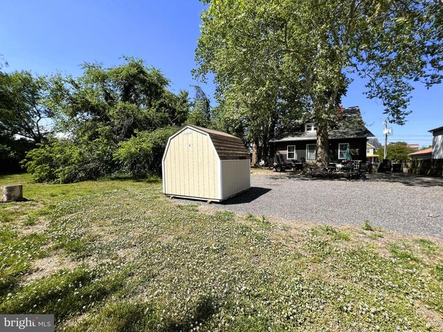 407 W SUNSET AVE, Greensboro, MD 21639