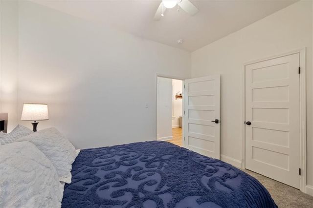 3921 Central Street, Kansas City, MO 64111