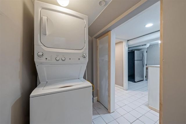 3921 Central Street, Kansas City, MO 64111