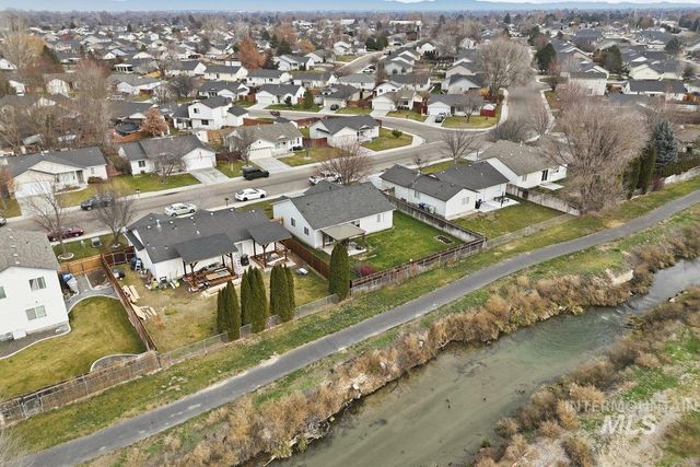 1824 W Havenwood Ave, Nampa, ID 83651