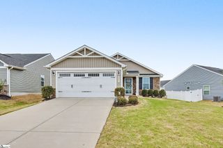 2231 Hemming Way, Boiling Springs, SC 29316