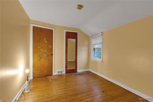 282 Hampton Parkway, Tonawanda, NY 14217