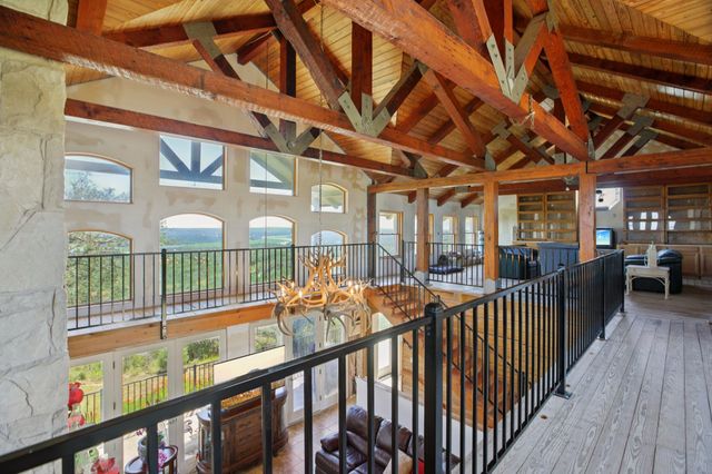 6401 Muleshoe Bend TRL, Marble Falls, TX 78654