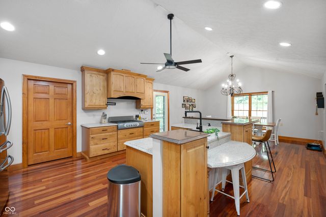 6913 W County Road 750 South, Knightstown, IN 46148