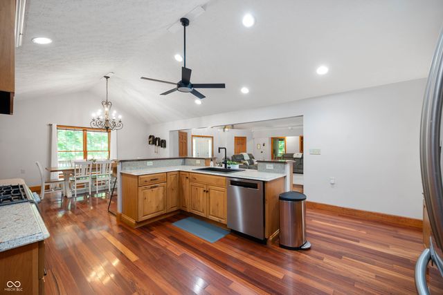 6913 W County Road 750 South, Knightstown, IN 46148