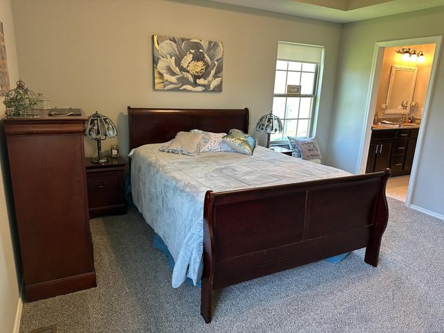 1087 E Daisy Falls Drive, Nixa, MO 65714