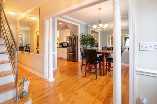 2445 Vaucluse Road, Charleston, SC 29414