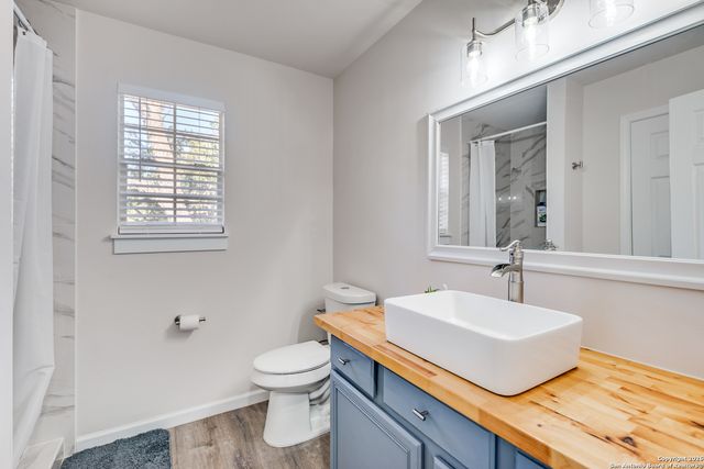 432 Rebecca Springs Rd, Spring Branch, TX 78070