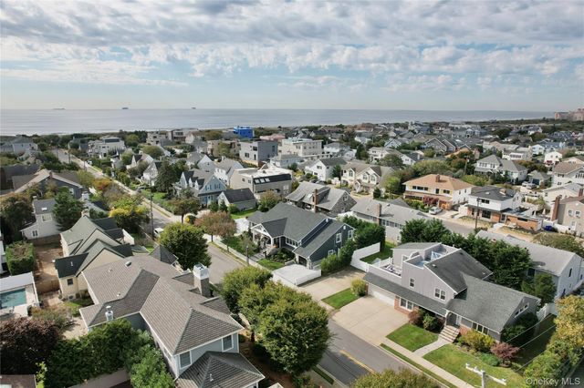 2 Biarritz Street, Long Beach, NY 11561