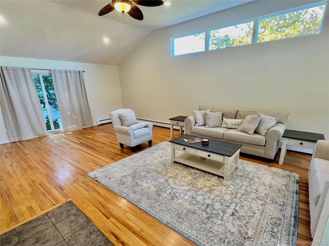 2 Biarritz Street, Long Beach, NY 11561