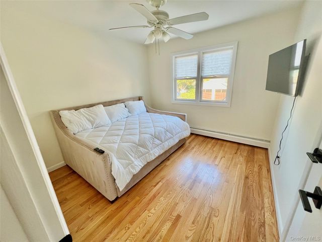 2 Biarritz Street, Long Beach, NY 11561