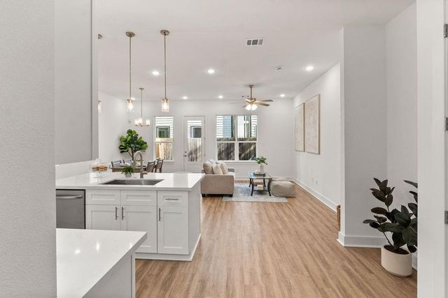 1934 Wildpacher Lane, Houston, TX 77080