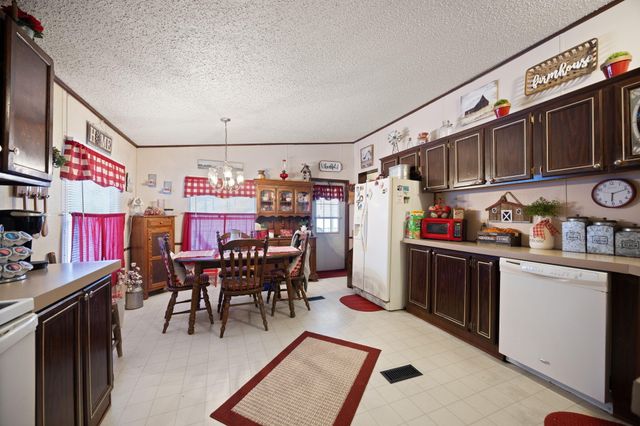 1974 State Hwy 1675, Somerset, KY 42501