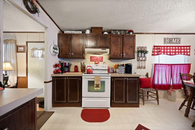 1974 State Hwy 1675, Somerset, KY 42501