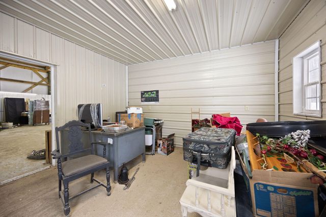 1974 State Hwy 1675, Somerset, KY 42501