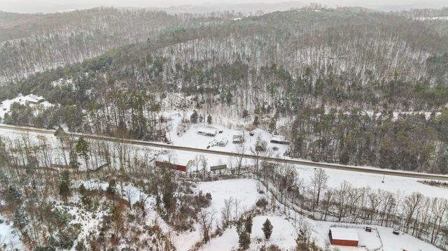 1974 State Hwy 1675, Somerset, KY 42501