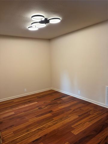 11519 Riverview Drive, Houston, TX 77077