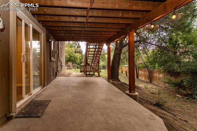 3921 S Carefree Circle, Colorado Springs, CO 80917