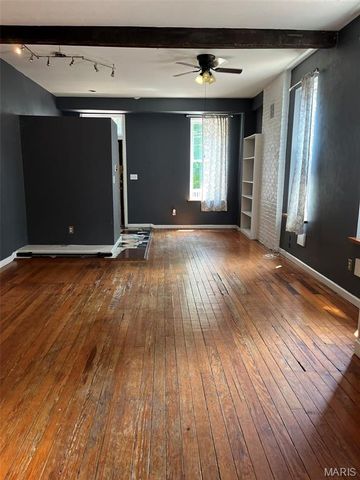 3006 Lemp Avenue R, St Louis, MO 63118