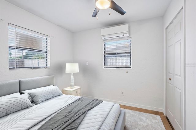1120 56TH AVENUE N, St Petersburg, FL 33703