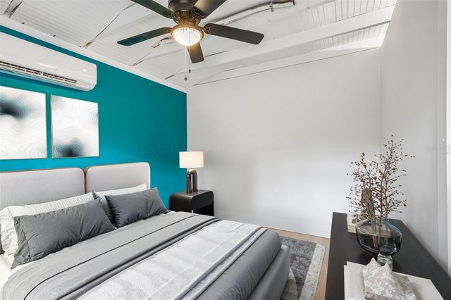1120 56TH AVENUE N, St Petersburg, FL 33703