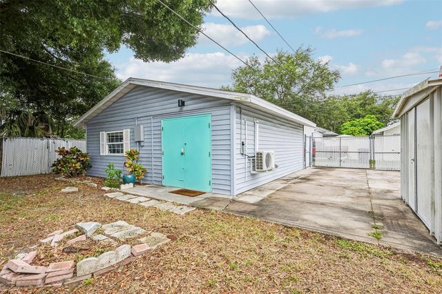 1120 56TH AVENUE N, St Petersburg, FL 33703