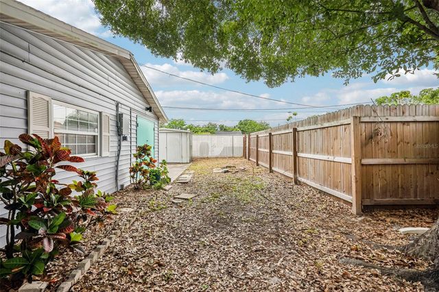 1120 56TH AVENUE N, St Petersburg, FL 33703