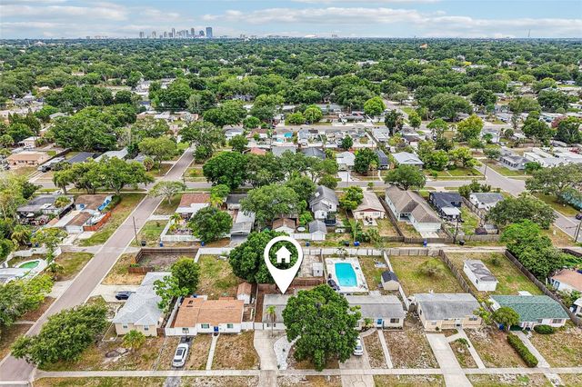 1120 56TH AVENUE N, St Petersburg, FL 33703