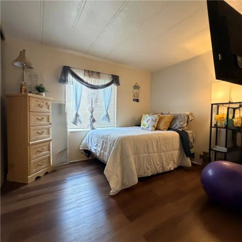 19850 E Arrow Hwy, Covina, CA 91724