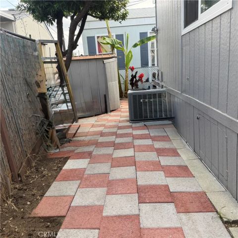 19850 E Arrow Hwy, Covina, CA 91724