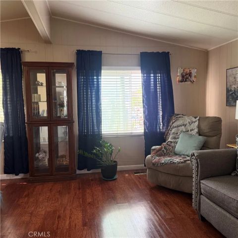 19850 E Arrow Hwy, Covina, CA 91724