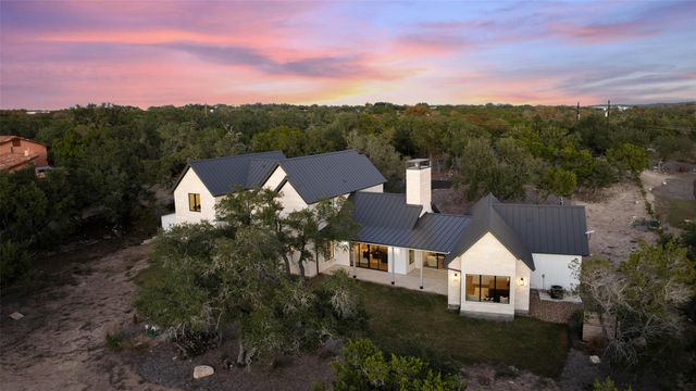 12120 FITZHUGH PL, Dripping Springs, TX 78620