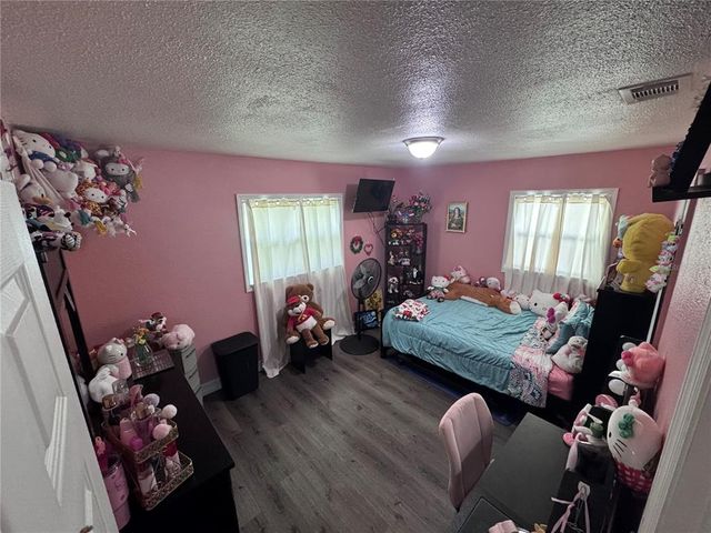 316 E HYDRANGIA STREET, Tampa, FL 33612