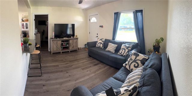 316 E HYDRANGIA STREET, Tampa, FL 33612