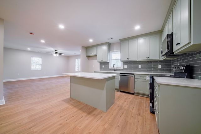 4712 18th Avenue, Columbus, GA 31904