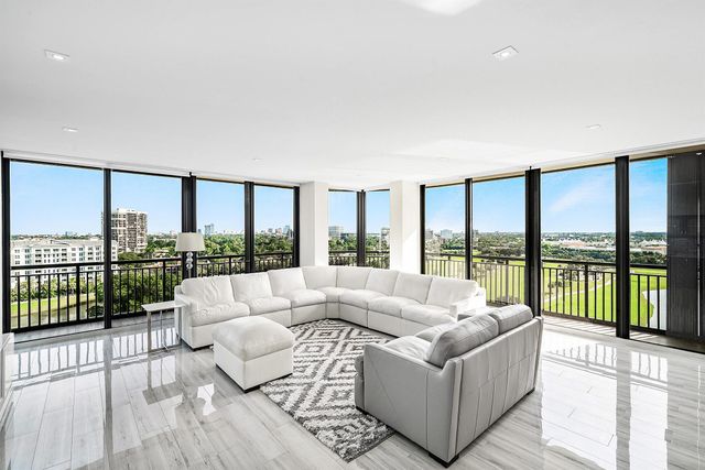 2427 Presidential Way Ph3, West Palm Beach, FL 33401