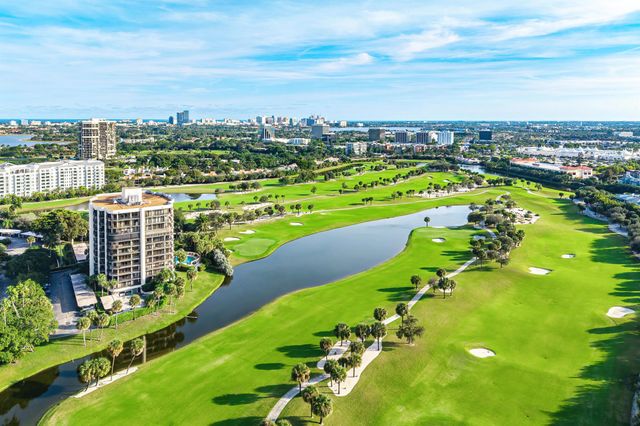 2427 Presidential Way Ph3, West Palm Beach, FL 33401