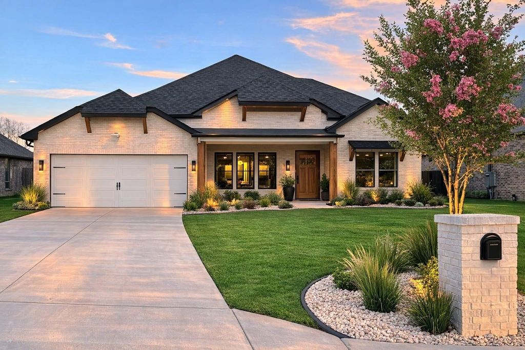 3405 Preston Club Drive, Sherman, TX 75092