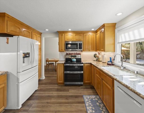 616 Brenda Lee Drive, San Jose, CA 95123