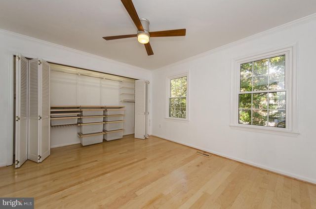 734-N N VERMONT ST N, Arlington, VA 22203