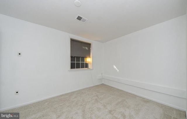 734-N N VERMONT ST N, Arlington, VA 22203