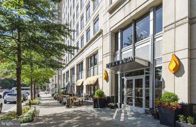 734-N N VERMONT ST N, Arlington, VA 22203